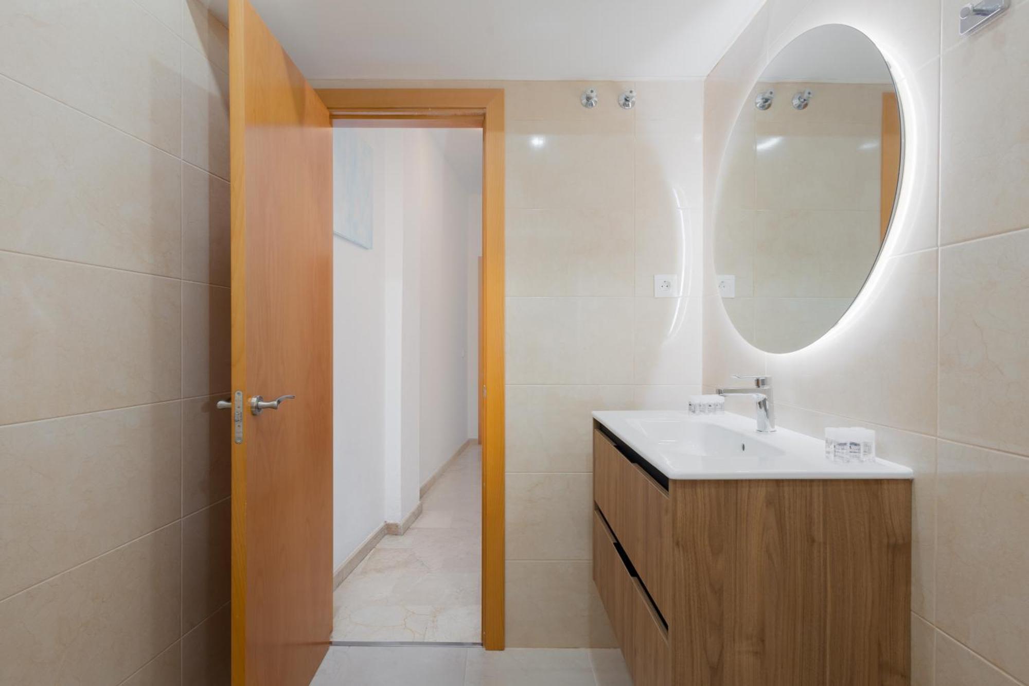 מאלגה C41 - Modern & Comfy Flat City Center מראה חיצוני תמונה